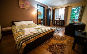 Buget B&B